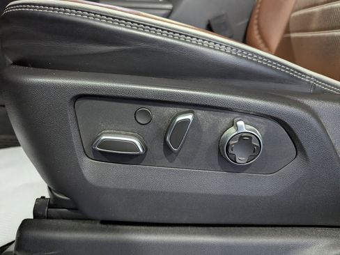 Used 2024 GMC Sierra 1500 Denali Ultimate image 19