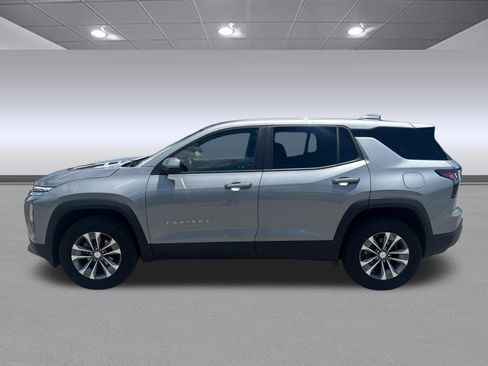 Used 2025 Chevrolet Equinox LT FWD image 6