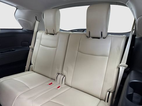 Used 2020 INFINITI QX60 Luxe w/ Essential Package image 41