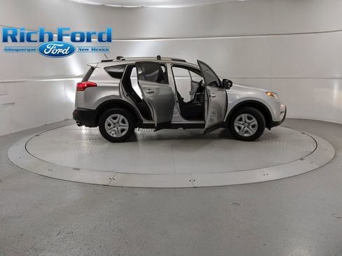 Used 2015 Toyota RAV4 LE image 8