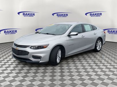Used 2017 Chevrolet Malibu LT