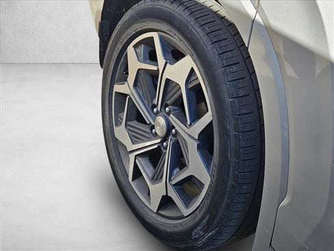 Used 2021 Hyundai Palisade Calligraphy image 8