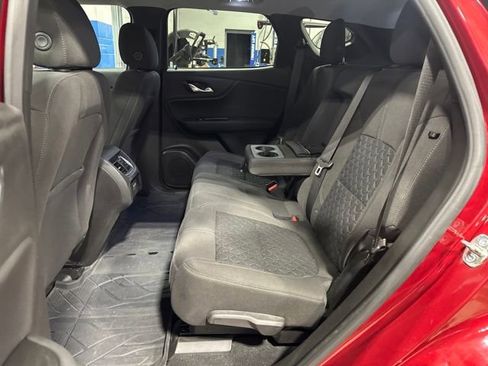 Used 2019 Chevrolet Blazer LT image 27