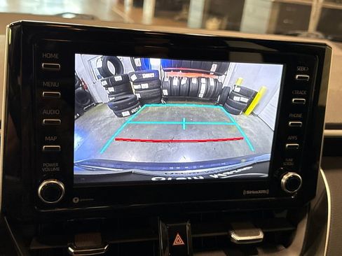 Used 2021 Toyota Corolla SE FWD image 21
