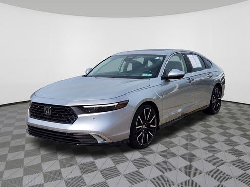 Certified 2024 Honda Accord Touring image 2