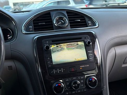 Used 2017 Buick Enclave Convenience image 4
