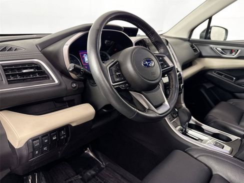 Used 2020 Subaru Ascent Limited w/ Technology Package AWD/4WD image 4