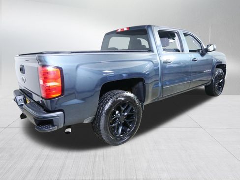 Used 2017 Chevrolet Silverado 1500 LT w/ All Star Edition AWD/4WD image 7