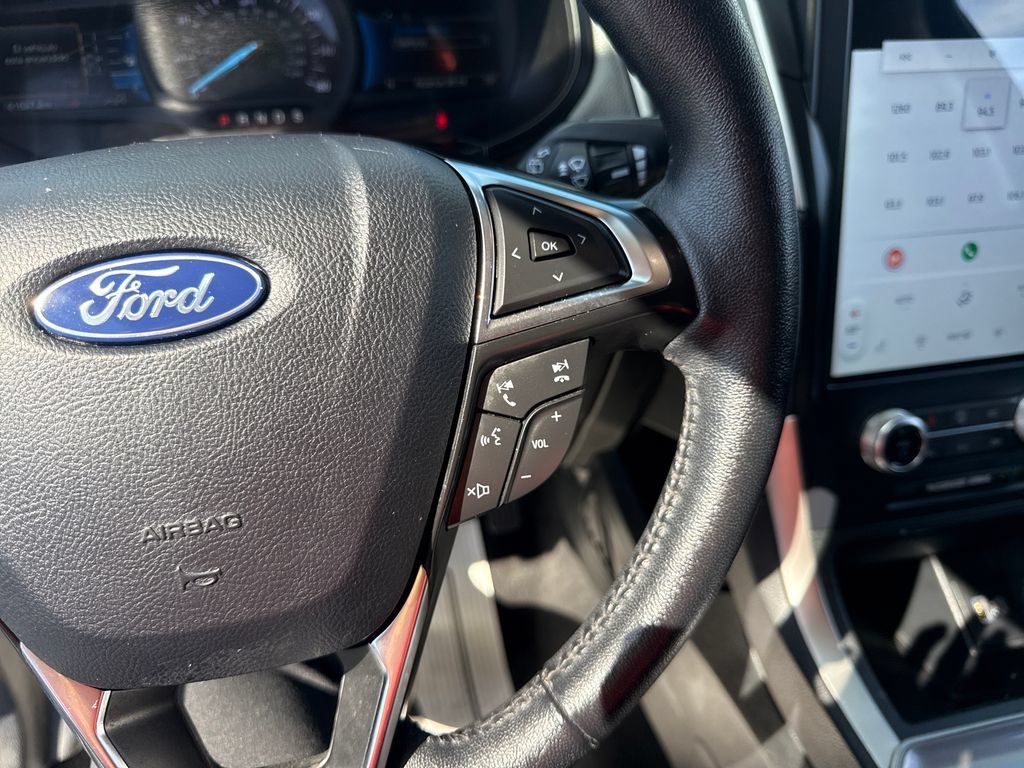 Used 2024 Ford Edge SEL AWD/4WD image 41
