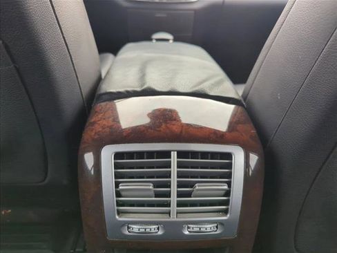 Used 2013 Mercedes-Benz S 550 image 16