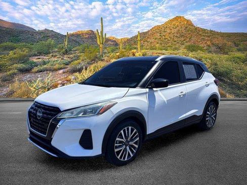 Used 2023 Nissan Kicks SV FWD image 8