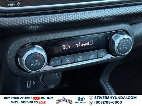 Used 2020 Nissan Kicks SV image 31