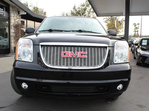 Used 2013 GMC Yukon SLT AWD/4WD image 8