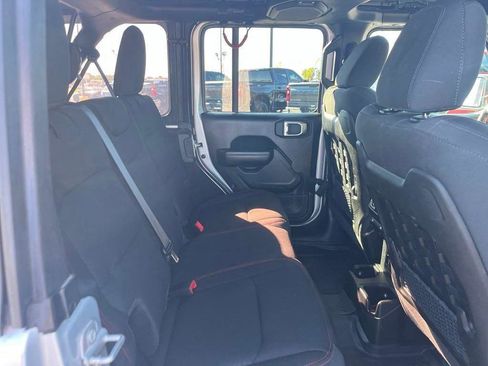 Used 2022 Jeep Wrangler Unlimited Rubicon w/ Steel Bumper Group image 27