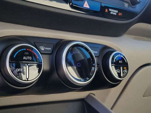 New 2026 Hyundai Venue SEL image 29