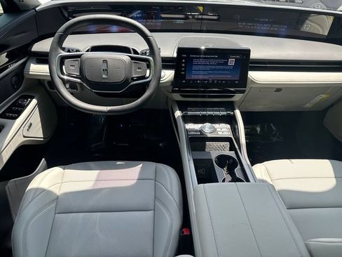 New 2026 Lincoln Nautilus Premier w/ Equipment Group 102A AWD/4WD image 22