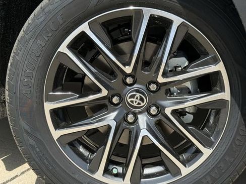 New 2026 Toyota Corolla Cross XLE image 10