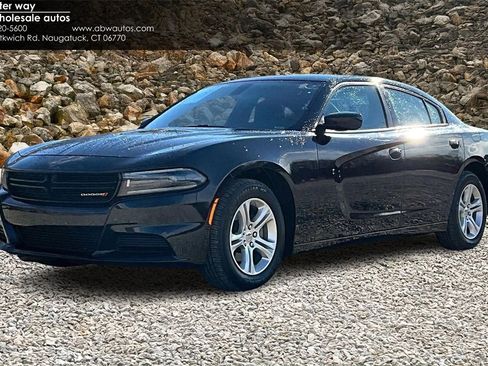 Used 2023 Dodge Charger SXT image 1