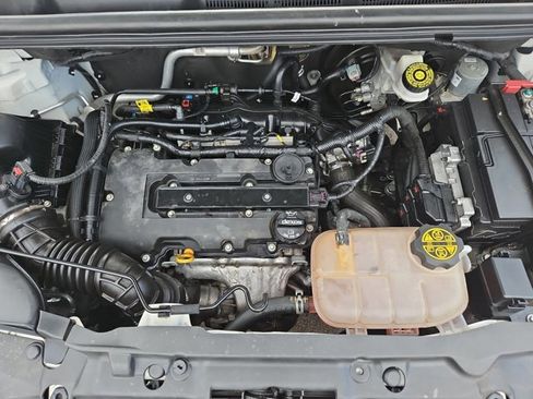 Used 2020 Buick Encore Preferred image 22