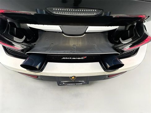 Used 2018 McLaren 720S Performance image 29