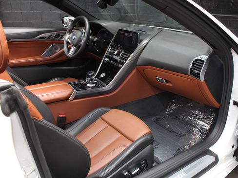 Used 2019 BMW M850i xDrive Convertible w/ M Carbon Exterior Package AWD/4WD image 51
