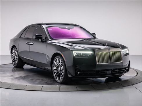 Used 2025 Rolls-Royce Ghost image 7