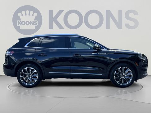 Used 2021 Lincoln Nautilus Reserve w/ Cargo Utility Package AWD/4WD image 12