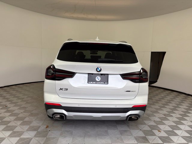 Used 2024 BMW X3 xDrive30i w/ Premium Package w/ZPA AWD/4WD image 6