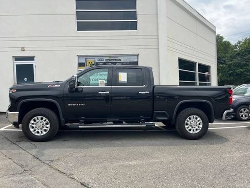 Used 2024 Chevrolet Silverado 3500 LTZ w/ LTZ Premium Package AWD/4WD image 2