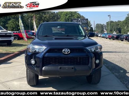 Used 2018 Toyota 4Runner TRD Off-Road Premium AWD/4WD image 2