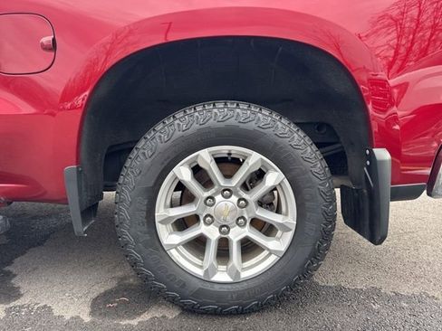 Used 2022 Chevrolet Silverado 1500 LT image 10