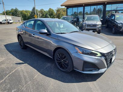 New 2025 Nissan Altima 2.5 SV w/ SV Special Edition Package