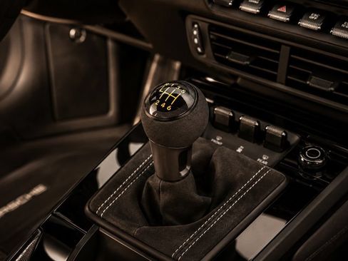 Used 2026 Porsche 911 GT3 RWD image 3