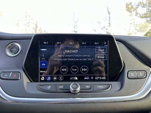 Used 2020 Chevrolet Blazer LT image 38