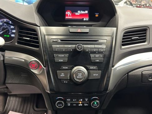 Used 2019 Acura ILX FWD image 18