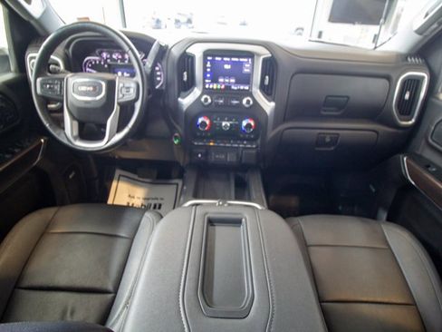 Used 2022 GMC Sierra 2500 SLT w/ SLT Preferred Package image 14