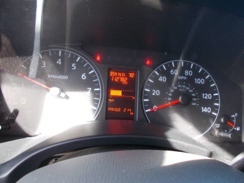 Used 2019 Nissan NV 2500 SV image 14