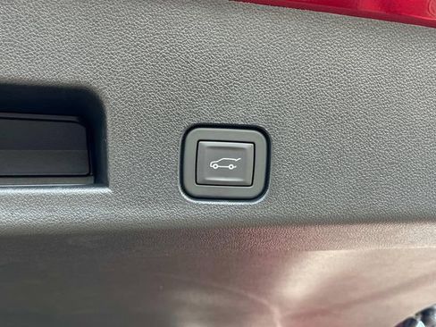 New 2025 GMC Acadia Elevation w/ Elevation Premium Package FWD image 7