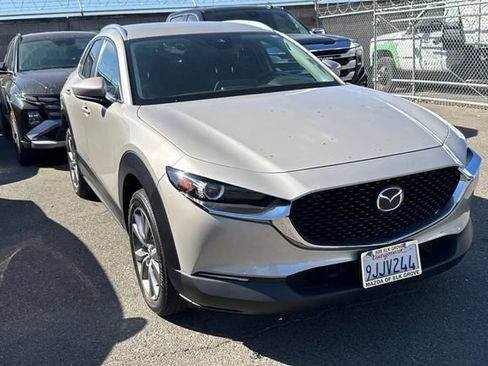 Used 2023 MAZDA CX-30 AWD 2.5 S w/ Preferred Package image 2