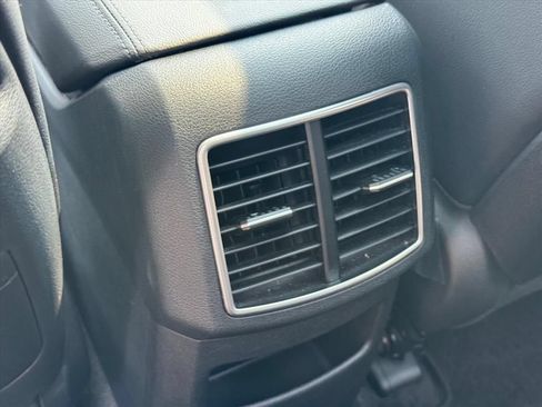 Certified 2025 Kia Sportage SX Prestige AWD/4WD image 12