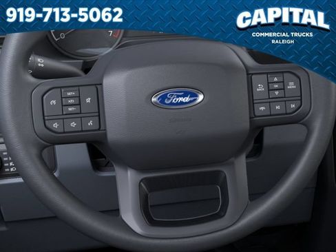 New 2026 Ford F250 XL w/ XL Chrome Package RWD image 14