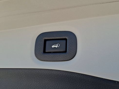 Used 2020 Nissan Rogue SV AWD/4WD image 29