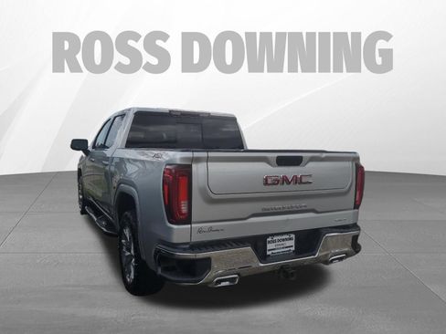 Used 2022 GMC Sierra 1500 SLT AWD/4WD image 4