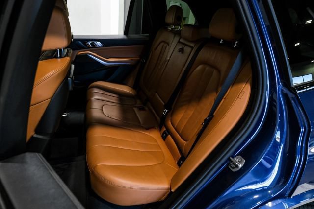 Used 2022 BMW X5 sDrive40i w/ M Sport Package RWD image 32