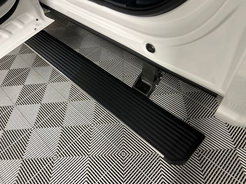 Used 2023 Ford F450 Lariat w/ Lariat Ultimate Package image 31