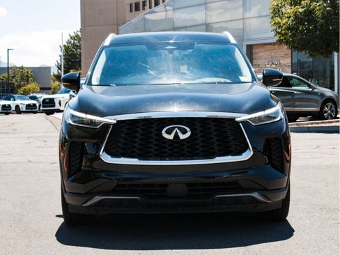 Used 2024 INFINITI QX60 Sensory AWD/4WD image 2
