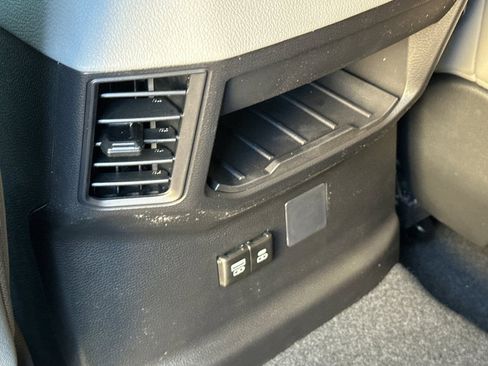 New 2025 Toyota Tundra Limited image 13