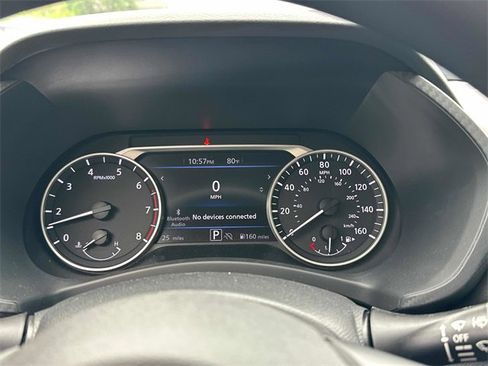 New 2025 Nissan Sentra SV w/ Trunk Package image 17