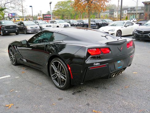 Used 2019 Chevrolet Corvette Stingray Coupe w/ 2LT Preferred Equipment Group image 15