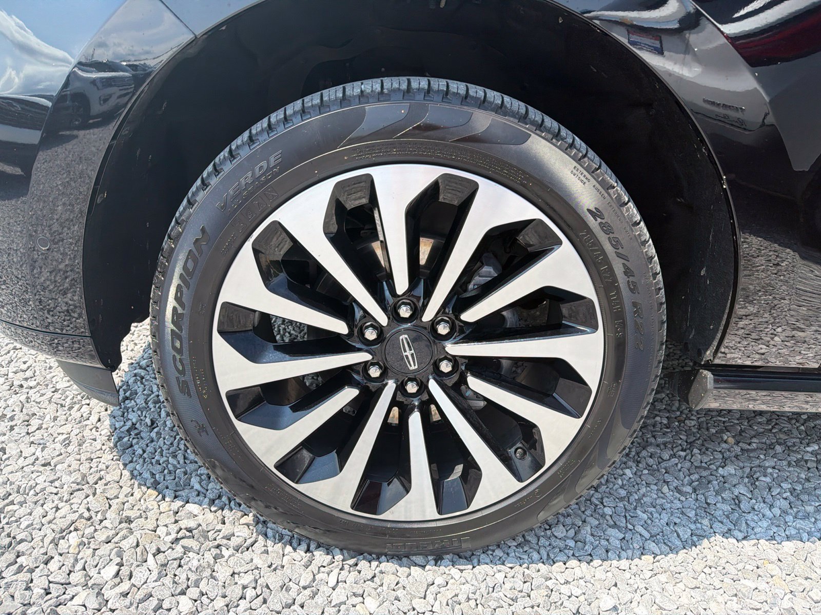 Used 2022 Lincoln Navigator Reserve RWD image 7